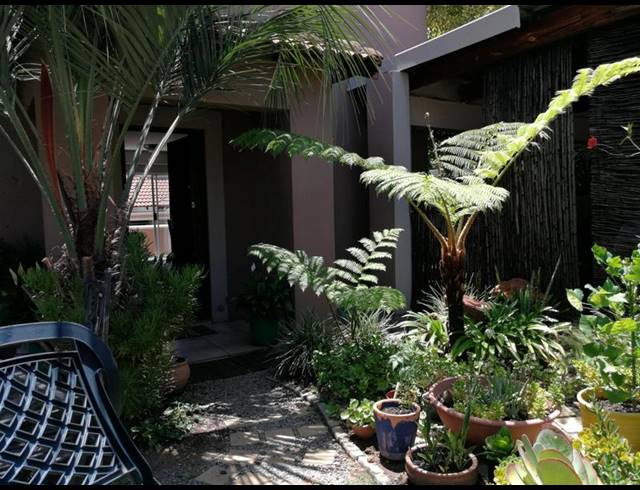 3 BEDROOM CLUSTER FOR SALE IN NORTH RIDING